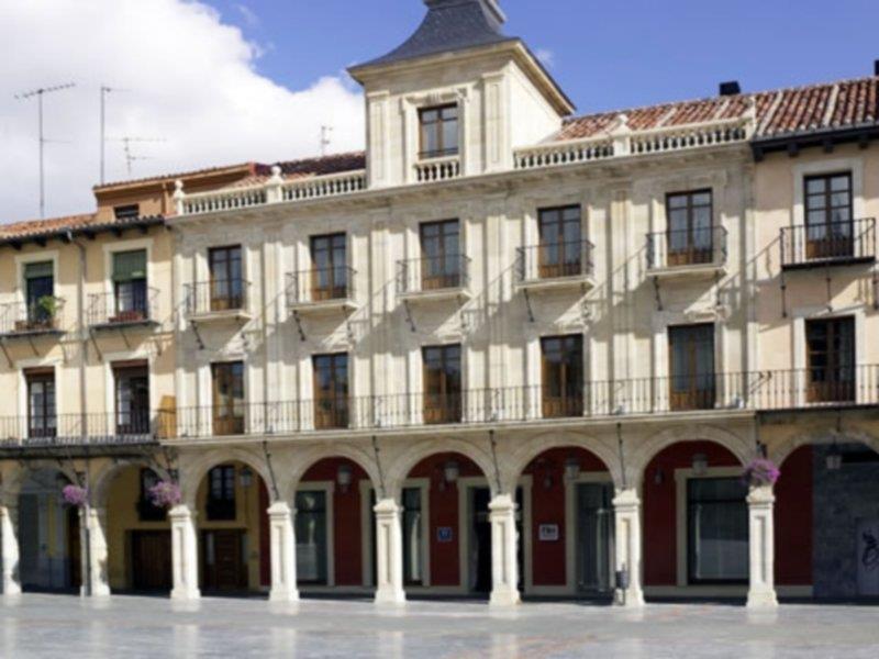 Nh Collection Leon Plaza Mayor Exteriör bild